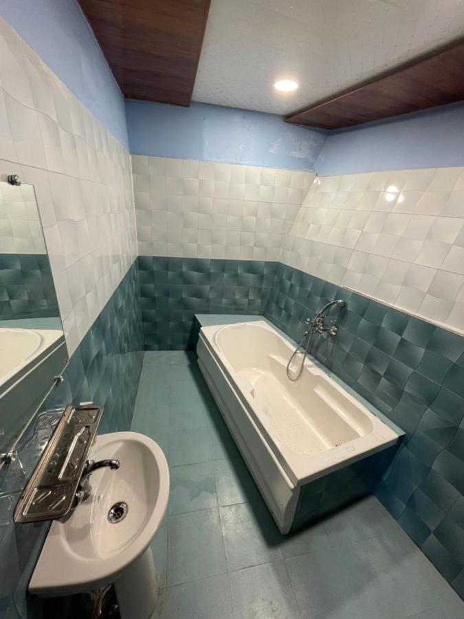 Jai Maa Bhagwati Hotel Pithorāgarh Zewnętrze zdjęcie
