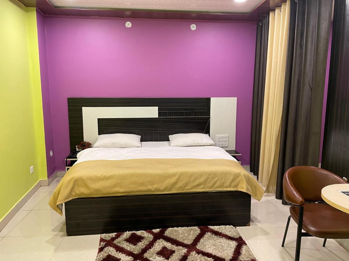 Jai Maa Bhagwati Hotel Pithorāgarh Zewnętrze zdjęcie